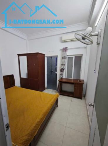 Cho thuê nhà ngõ 594 Lĩnh Nam, 43m2 x 3.5 tầng, 3 ngủ, 4 WC, giá 10 Triệu ở gđ, nhóm ngoan - 3
