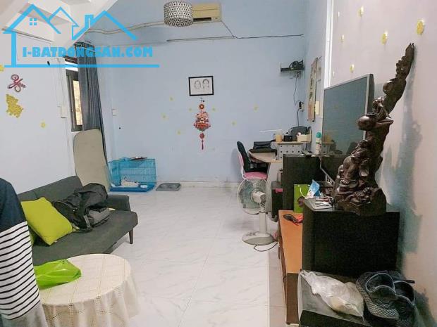 BÁN NHÀ MẶT TIỀN NGUYỄN TRI PHƯƠNG QUẬN 5 - 100M2 - 2