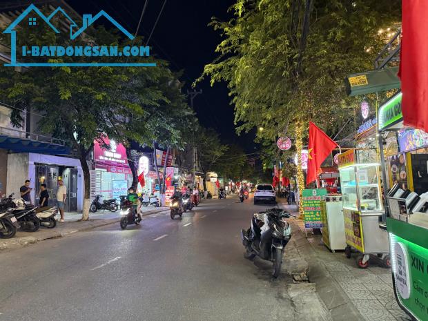 NHÀ ĐỖ BÁ - 200M2 - NGANG:7,2M - GẦN BIỂN MỸ KHÊ - DU LỊCH SẦM UẤT - 15 TỶ - 5