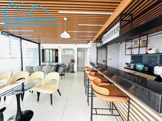 Tuyệt Phẩm, Bán Mặt Phố Khu Hòa Mã, Tuệ Tĩnh, Quận HBT: 86m2, MT gần 6m, 9 tầng. Vị trí cự - 1