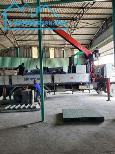 GIÁ TỐT - CHÍNH CHỦ Cần Bán Nhanh Nhà Và Kho Vị Trí Tại Huyện Bình Chánh , TP HCM - 1
