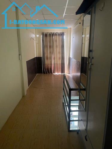bán nhà  hẻm trước nhà 5m trần văn quang p 10 tân bình 1 trệt 1 lầu sổ hòng riêng giá 1,8 - 2