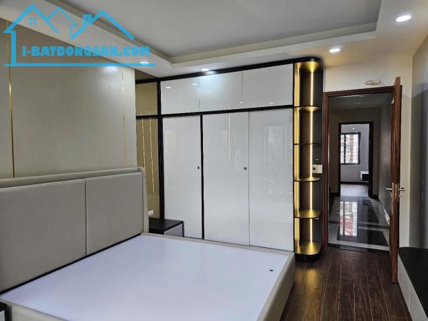 MẶT NGÕ KIM NGƯU - 30M RA PHỐ - NGÕ THÔNG ÔTÔ VÀO NHÀ - GIÁ 18 TỶ - 3