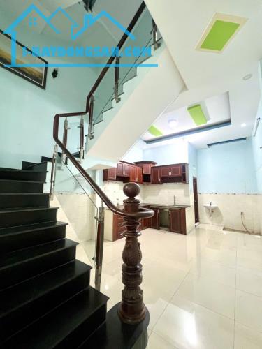Siêu Phẩm nhà Hồ Văn Long gần ngã tư Gò Mây hẻm 5m thông 70m2,3Tầng Nhỉnh 5tỷ - 1