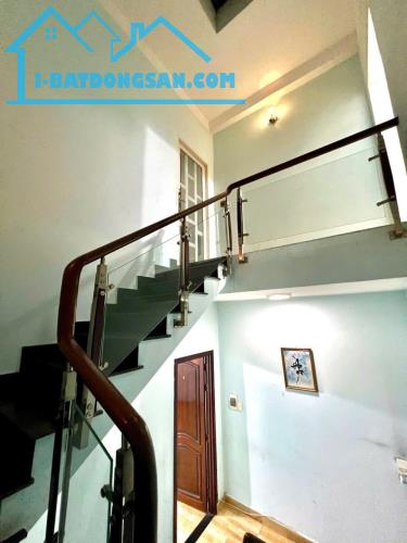 Siêu Phẩm nhà Hồ Văn Long gần ngã tư Gò Mây hẻm 5m thông 70m2,3Tầng Nhỉnh 5tỷ - 3