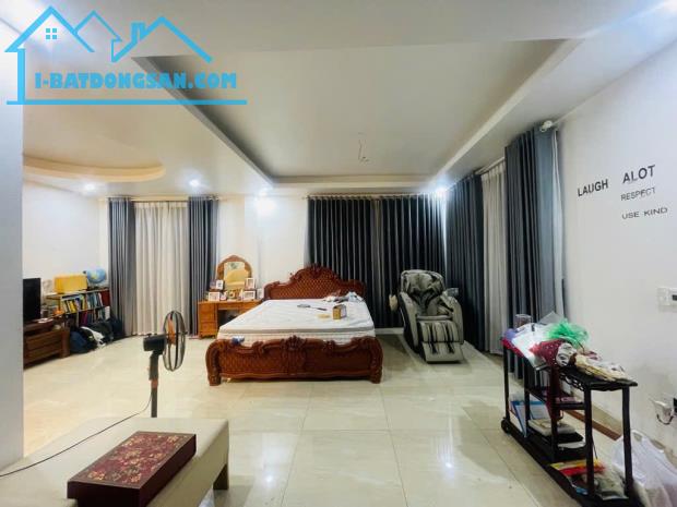 BÁN TÒA VĂN PHÒNG KIỂM CĂN HỘ DỊCH VỤ NGUYỄN XIỂN - THANH XUÂN 290 M2-9T-94 CĂN HỘ 62 TỶ