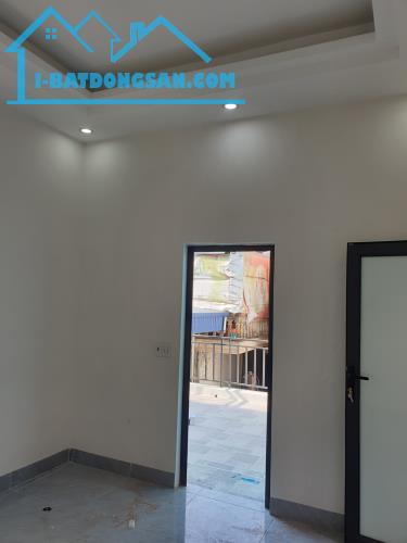 BÁN NHÀ 1.75 TỶ 3 TẦNG 65M2 ( ĐÔNG NAM ) NGÕ QUANG TRUNG - 2