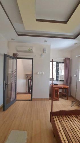 Bán nhà đẹp  mặt tiền đường Hoàn Kiếm Nha Trang  dt 71m kết cấu 5 tầng, giá chỉ  9 Tỷ - 5