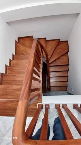 BẮC TỪ LIÊM - LIÊN MẠC  - TÂY TỰU 🏠NHÀ DÂN XÂY - 4 TẦNG - 40M2 - Ô TÔ NGỦ - KHU KINH DOAN