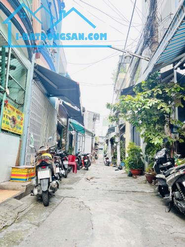 Giảm 500 tr Bán Gấp nhà Nguyễn Súy Tân Quý gần chợ Tân Hương 53m2 ,2 Tầng 4 tỷ8