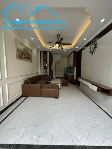 HƯỢNG CÁT - TÂY TỰU 🏠NHÀ 37M2 - 4 TẦNG - 3 NGỦ  - Ô TÔ ĐỖ - 1