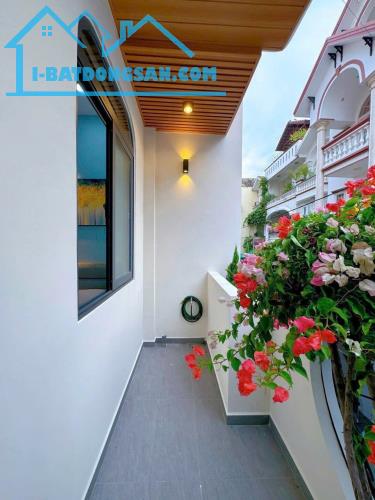 40m2, BÁN NHÀ 2 TẦNG, HẺM XE HƠI THÔNG, LÊ QUANG ĐỊNH, GV, NHỈNH 5 TỶ - 4