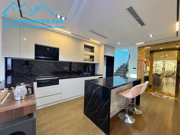Bán nhà Ngọc Thuỵ,Long Biên 7 tầng,60m,mt4m kinh doanh nhỉnh 23 tỷ - 3
