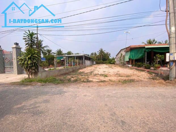 KẸT TIỀN BÁN 225M2 SHR CÓ SẴN T.CƯ NẰM KẾ TRƯỜNG HỌC SÁT CHỢ. GIÁ 190TR - 4