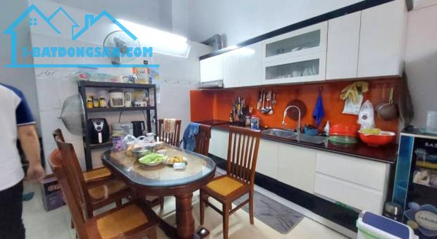 Bán nhà An Lạc, Sở Dầu, Hồng Bàng, Hải Phòng. 2,5 tầng, 82m2, 5 tỷ. N4,5m nở hậu, d2 - 1