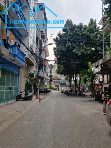 BÁN NHÀ PHỐ MẠC THÁI TỔ - CẦU GIẤY 55M² - 5 TẦNG - Ô TÔ TRÁNH - VỈA HÈ RỘNG GIÁ 22.6 TỶ - 3