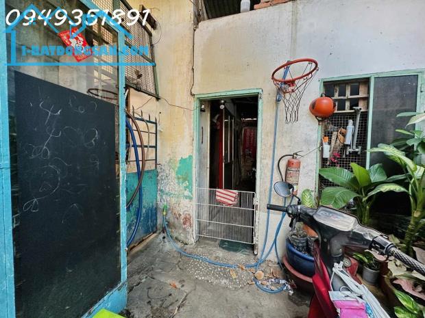 🌟 NHÀ NÁT BÌNH THẠNH 210M2 CẤP4 NGANG 15M SHR HOÀN CÔNG ĐỦ GIÁ 12,2Tỷ LH 0949351891 - 1