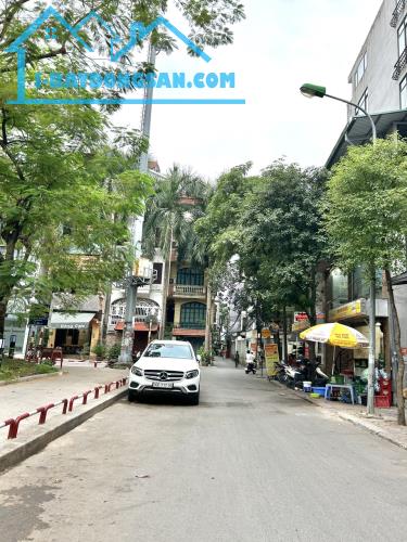 Bán nhà Hoàng Cầu 45m2 x Mt 5m phân lô trung tâm sát hồ Hoàng Cầu. - 2