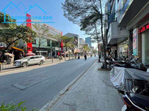 TRUNG TÂM ĐỐNG ĐA – MẶT PHỐ - VỈA HÈ – MẶT TIỀN RỘNG – 83M – 27 TỶ