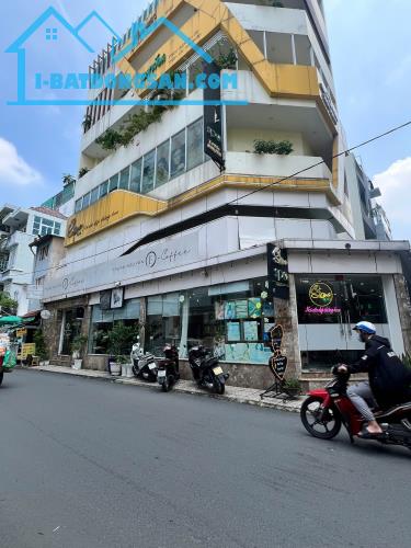 Bán nhà góc 2 mặt tiền đường 3/2, p14, q10.DT:17x7, 1tr5l, giá:29 tỷ - 1