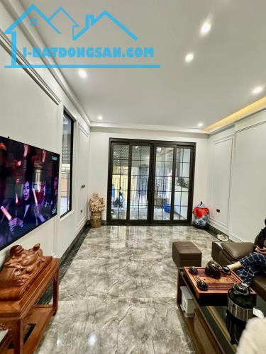 Bán Nhà Ngô Gia Tự 68m2-10 tỷ-DÂN XÂY-THANG MÁY-Ô TÔ-FULL NỘI THẤT XỊN-PHÁP LÝ CHUẨU-6 NGỦ - 3