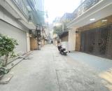 Giải Phóng, Hoàng Mai với nhà xây mới diện tích 50m², 6 tầng, 10 phòng