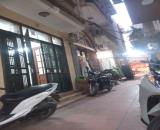 Cho thuê nhà nguyên căn Phố Nguyễn Chính, 28m2, 4 tầng, 3 ngủ, 7.5 Triệu
