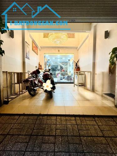 VỊ TRÍ KINH DOANH LŨY BÁN BÍCH – NHÀ ĐẸP 4 TẦNG BTCT – TIỆN VĂN PHÒNG, SPA- 9.2 Tỷ - TUYỆT - 2