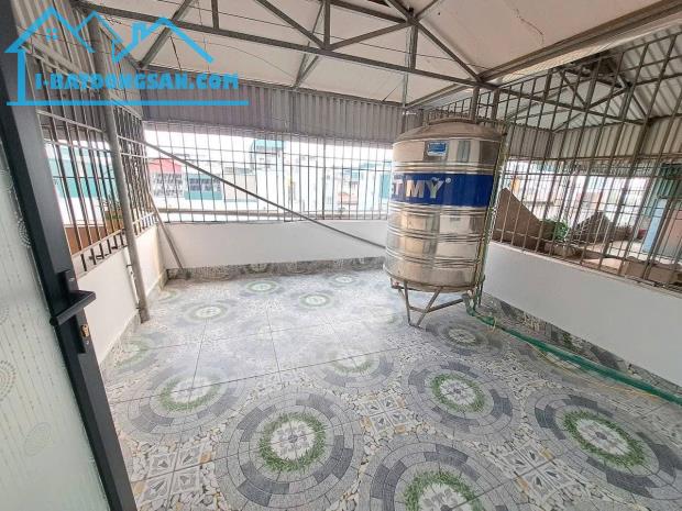 Vĩnh Hưng nhà mới đẹp, ô tô đỗ cổng, 10m ra ô tô tránh DT 35mx5 tầng chỉ 6.3 tỷ.