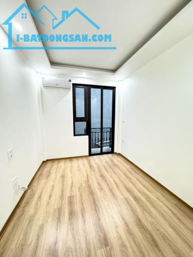 ⚡ BÁN NHÀ PHỐ GIÁP NHỊ - 5 TẦNG - 3 NGỦ - NGÕ THÔNG - HƠN 4 TỶ! ⚡ - 2