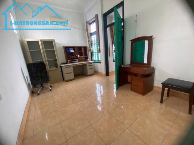 Bán nhà P. Phan Trọng Tuệ, HN, DT 50 m2 m2, 4 tầng, giá bán 7.15 tỷ 🔥Mô tả: ☀️ Nhà ngõ th