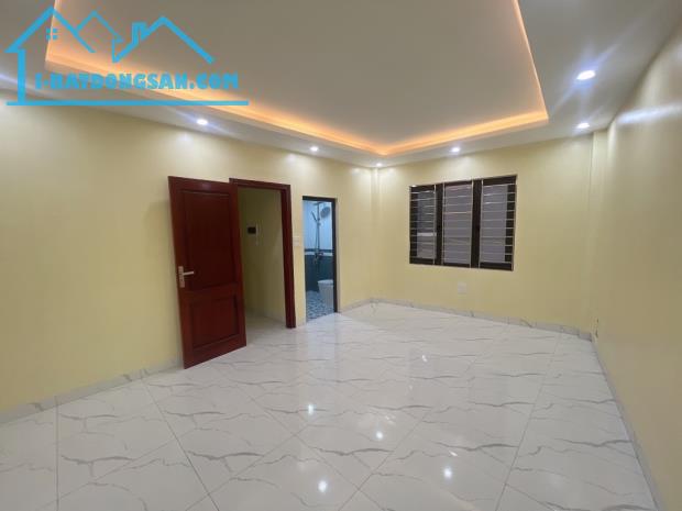 NHÀ MỚI Ở LUÔN-ÔTÔ GẦN- 40m2, PHỐ LỤA, VẠN PHÚC, Hà Đông, 6.45tỷ. - 2