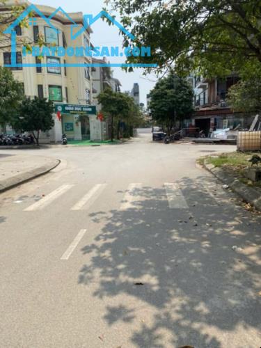 NHÀ YÊN NGHĨA GẦN VÀNH ĐAI 4 PHÂN LÔ VỈA HÈ NHỈNH 16TỶ - 2