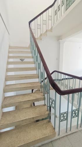 Bán nhà mặt tiền Tân Sơn, Tân Bình, 100M2 (4,65Mx21M) – 3 Tầng – 2 mặt Tiền, giá 13,9 tỷ - 3