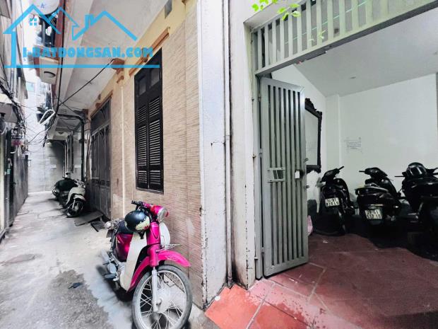 🏠 CƠ HỘI  CÓ 102-TÒA 12 PHÒNG- GẦN 12 ĐẠI HỌC-THU 50TR/TH-8.5 TỶ-hangmini.com - 2