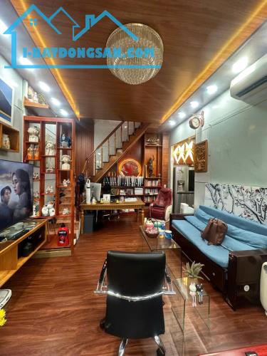 Bán Nhà MT Ung Văn Khiêm Phường 25 Bình Thạnh Giá 31 Tỷ