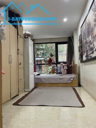 💥 Bán Nhà Mới Phố Chùa Bộc 56 m2 6t K/Doanh Ô tô Đỗ Cửa 26.5 Tỷ Quận Đống Đa 💥