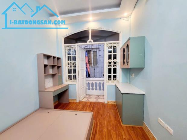 🏠 TIỀN ÍT MÀ MUỐN  SINH LỜI CAO - NHÀ ĐẸP - GẦN 9 ĐẠI HỌC - THU 40TR/TH - 7.8 TỶ - 2