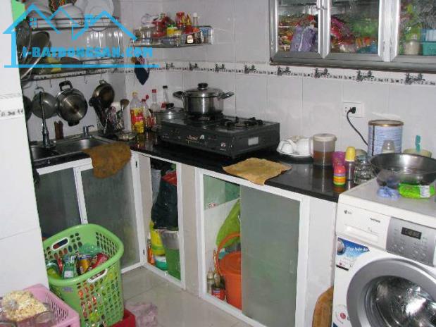 NHÀ ĐẸP BÌNH TÂN 3 PHÒNG NGỦ – HẺM XE HƠI 8M – TẶNG FULL NỘI THẤT – CHỈ 4.2 TỶ – BÌNH TÂN - 2