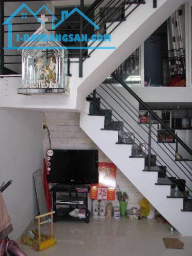 NHÀ ĐẸP BÌNH TÂN 3 PHÒNG NGỦ – HẺM XE HƠI 8M – TẶNG FULL NỘI THẤT – CHỈ 4.2 TỶ – BÌNH TÂN