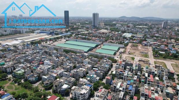 Bán lô góc sẻ khe đẹp nhất TĐC Xi Măng, Sở Dầu, Hồng Bàng, Hải Phòng. Giá: 78tr/m2 - 2