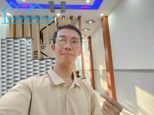 Siêu Phẩm  nhà Đ số 21 Mã Lò Giáp Lê Văn Quới hẻm xe hơi thông 56m2,4 Tầng Nhỉnh 4 tỷ - 1