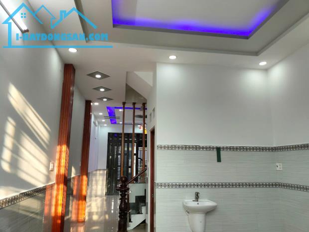 Siêu Phẩm  nhà Đ số 21 Mã Lò Giáp Lê Văn Quới hẻm xe hơi thông 56m2,4 Tầng Nhỉnh 4 tỷ - 2