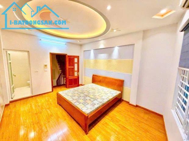 Bán nhà Cầu Giấy 40m, 5 tầng, giá 7.8 tỷ dân xây, ở ngay, gần phố - 3