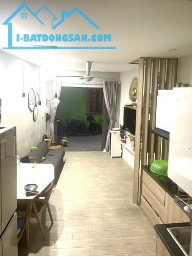 GIẢM CHÀO GIÁ RẺ, 2 TẦNG MỚI, Ở NGAY, QUẬN 2, DTSD 54M2, giá chỉ 2.x tỷ - 4