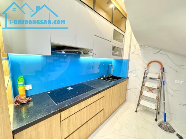 ⚡ BÁN NHÀ PHỐ GIÁP NHỊ - 5 TẦNG - 3 NGỦ - NGÕ THÔNG - HƠN 4 TỶ! ⚡ - 2