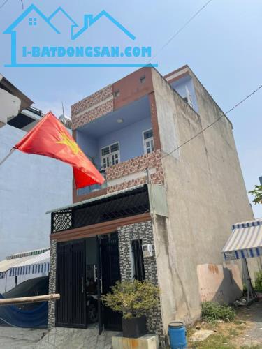BÁN NHÀ HẺM XE HƠI 5m NGUYỄN DUY TRINH 54M2 (4m x 13.5m), 3 TẦNG, NGAY ĐÔNG TĂNG LONG, Q9