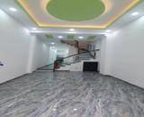 Bán nhà quận 10, đường Trần Bình Trọng, 50m2, 3 tầng, hẻm xe hơi, 8.5 tỷ