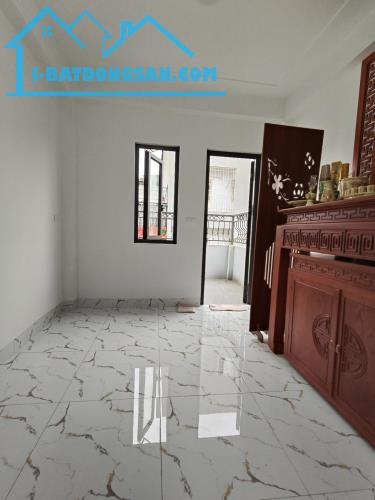 395- Bán nhà Kim Giang, Thanh Trì, ô tô đỗ cửa(VF3), chờ thang máy, sổ vuông đẹp, 31m2, - 4