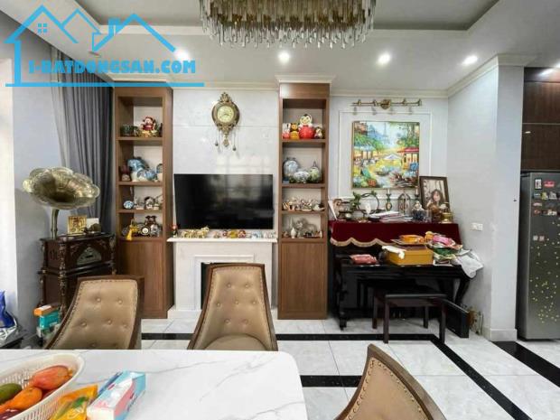 THANH NHÀN HAI BÀ TRƯNG 67m² x 5T MẶT TIỀN KHỦNG - NGÕ RỘNG - Ô TÔ VÀO NHÀ - THANG MÁY - 1